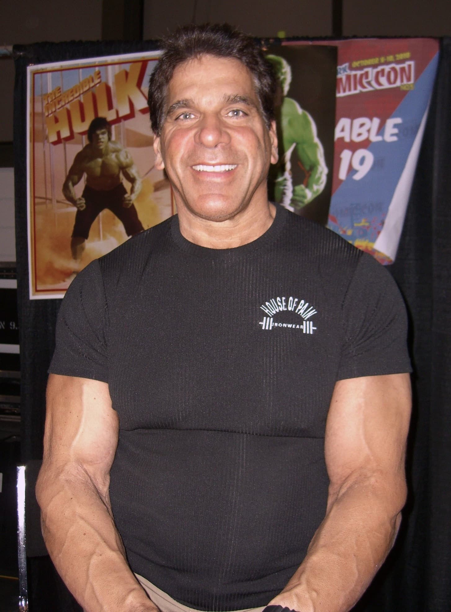 Lou Ferrigno competing in Open division competition photo Lou Ferrigno competing in Open division - Professional bodybuilding photo 1 of 1
